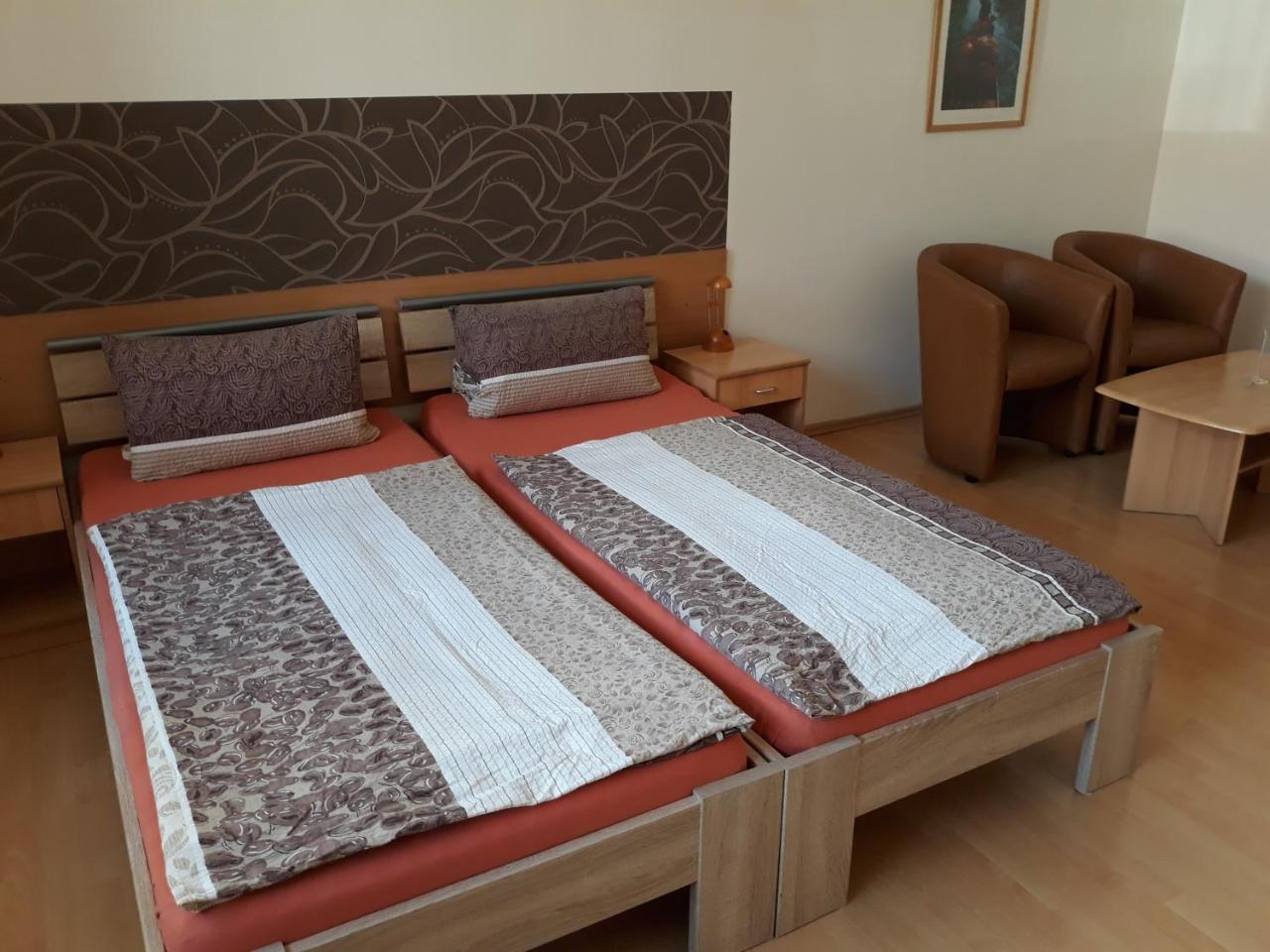 Vv Penzion Бърно Екстериор снимка
